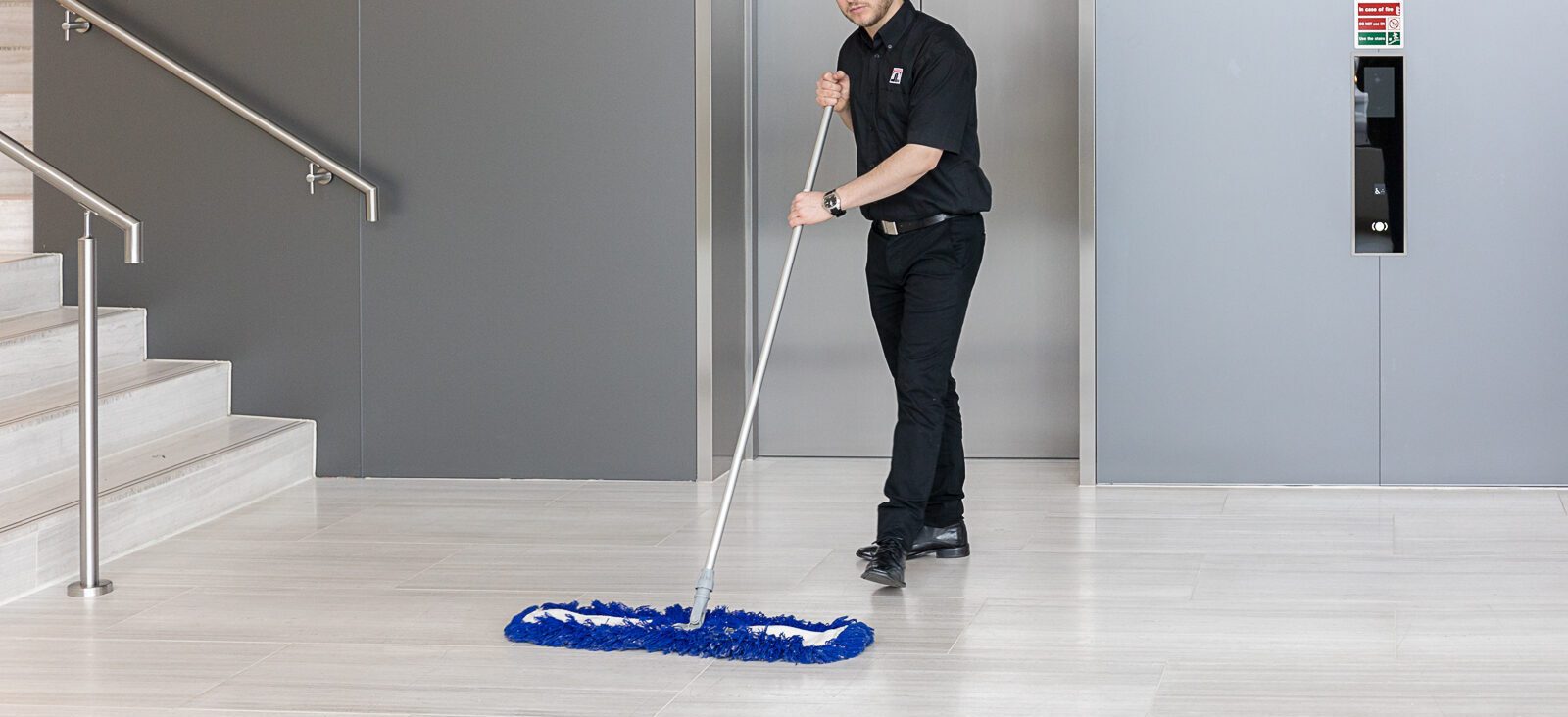 Commercial Hard Surface Floor Cleaner - Solupak